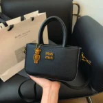 Retro high-end handbag