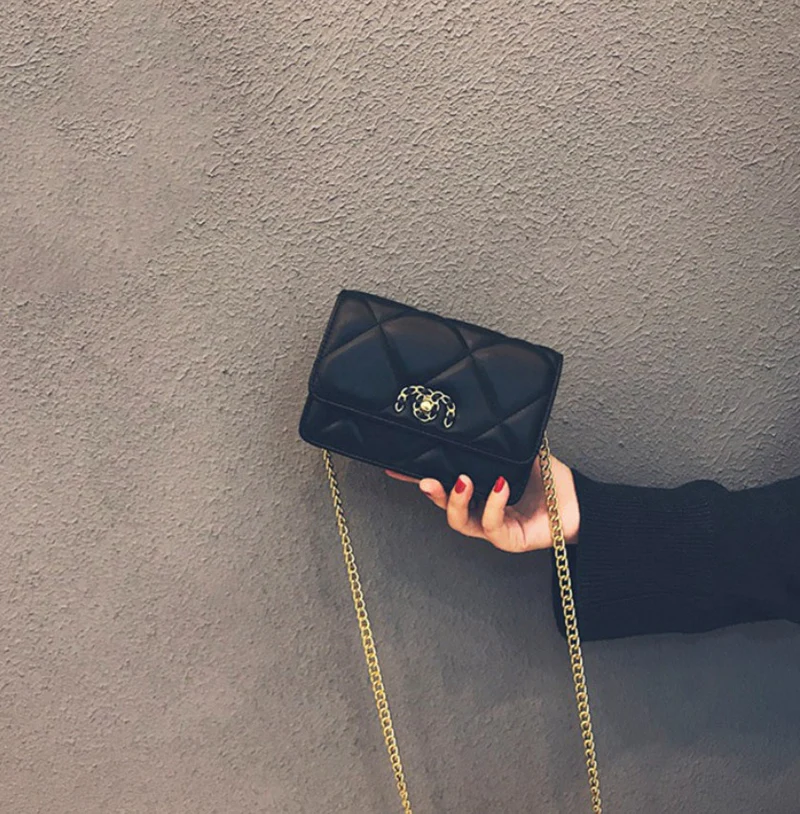 imgi_25_O1CN01R2NRIr1KbPFtTBVPA__2211029871182-0-cib Trendy and stylish crossbody handbag - Image 1