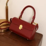 Red wedding handbag - Image 2